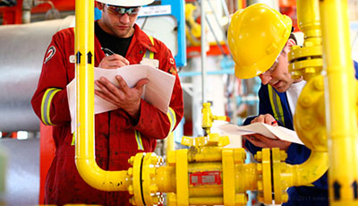 Puesta a punto y mantenimiento de reguladores de gas natural en El Álamo